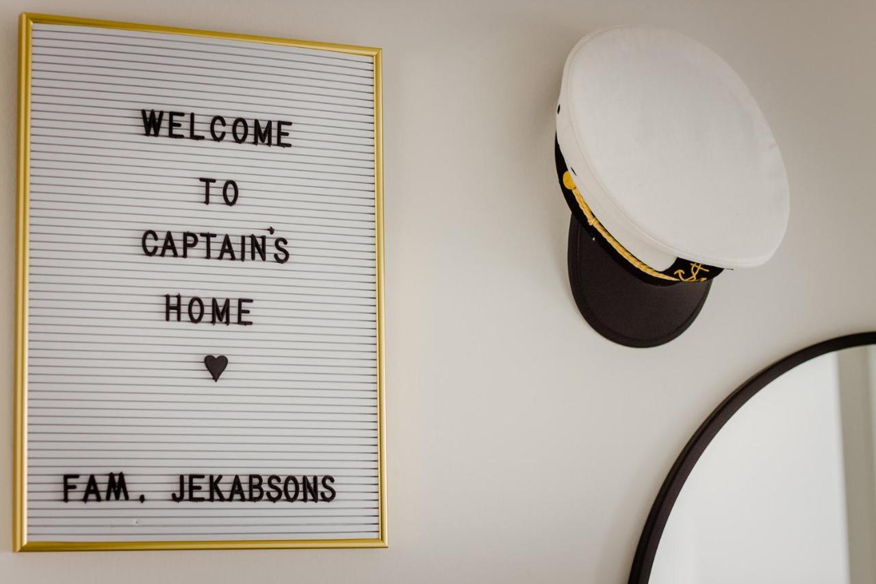 Captain's Home Heiligenhafen Buitenkant foto